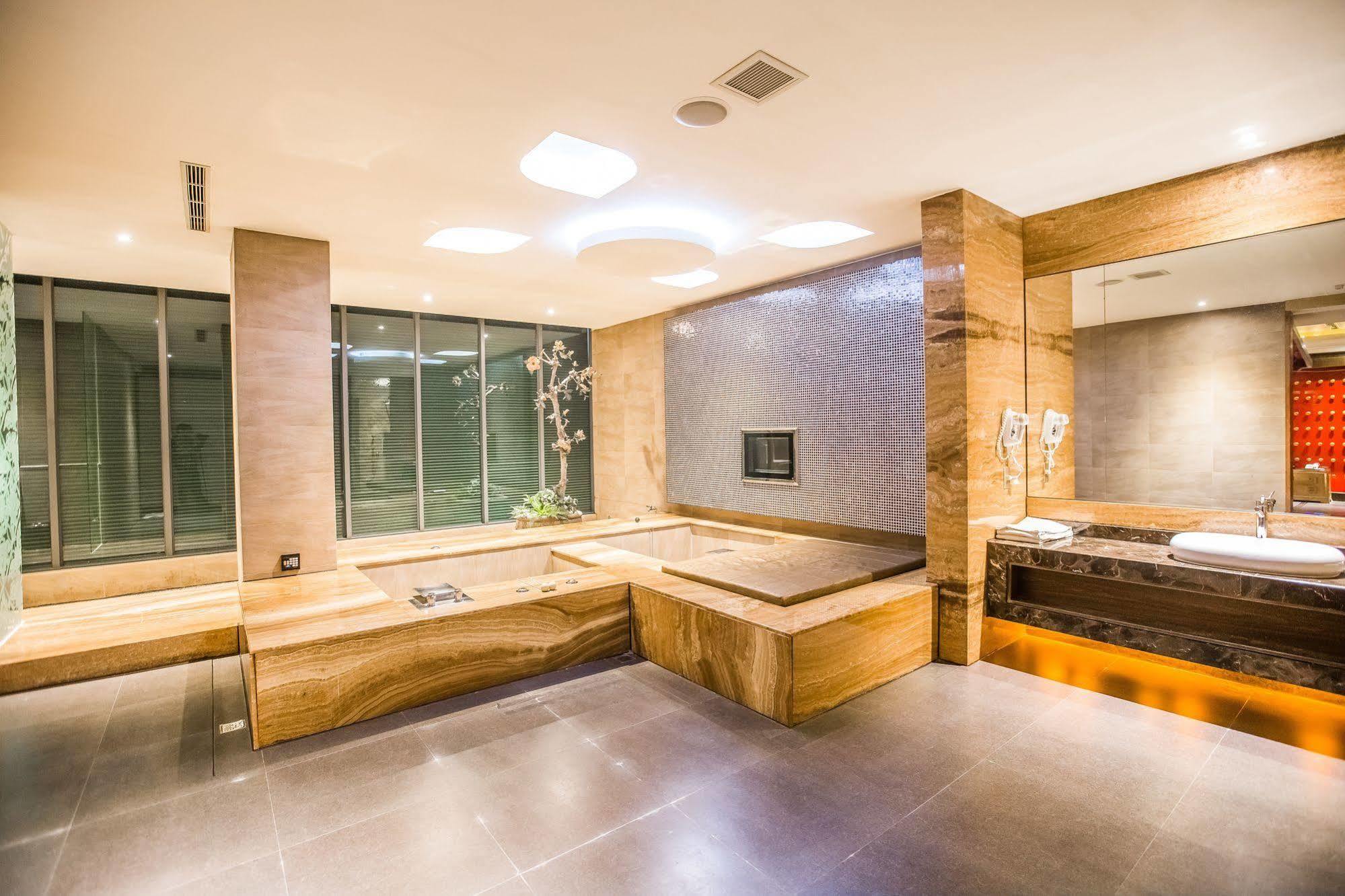 Ohya Chain Boutique Motel Taoyuan Zewnętrze zdjęcie
